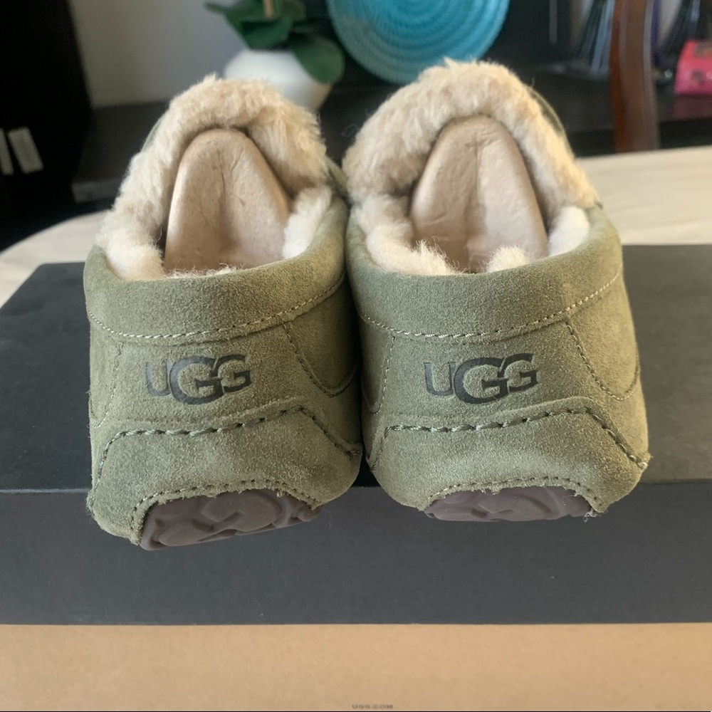 UGG MEN ASCOT SLIPPERS - Picture 7 of 7